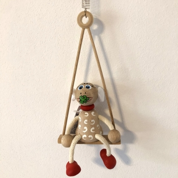 Panáček ovečka na houpačce